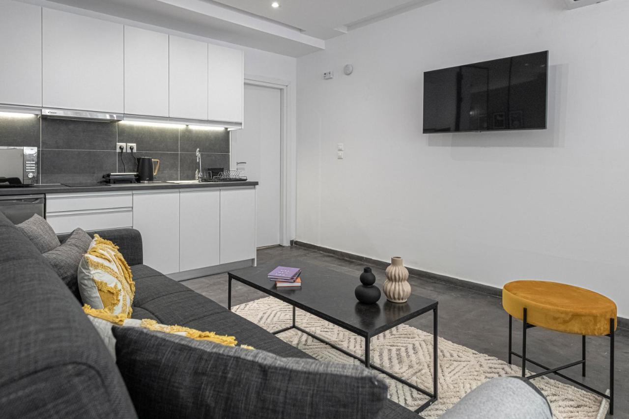 Phaedrus Living: City Center Luxury Flat Loukianou Athens Exterior photo